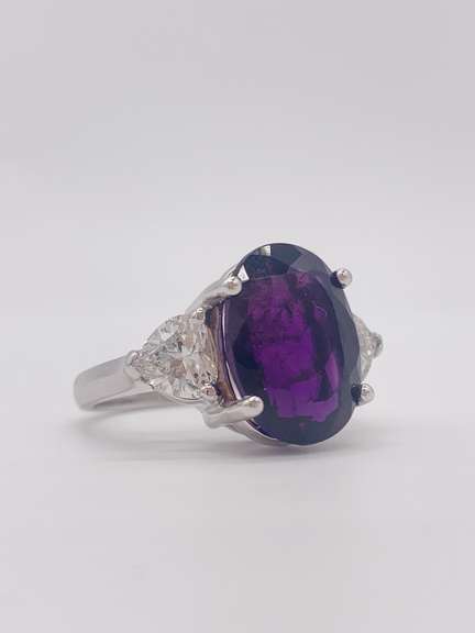 14kt Gold, Amethyst, & Diamond Cocktail Ring