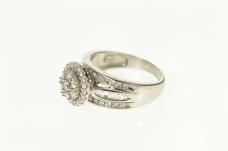 10K White Gold 0.99 Ctw Diamond Halo Classic Engagement Ring