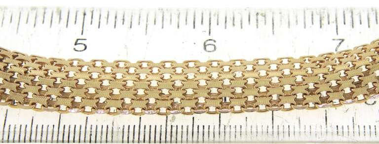 Majestic Yellow Gold Bismark Necklace