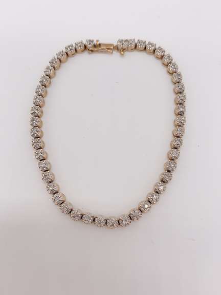 14kt Gold & Diamond Bracelet