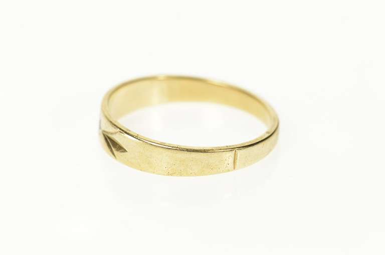 10K Yellow Gold Classic Diamond Grooved Men's Wedding Ring