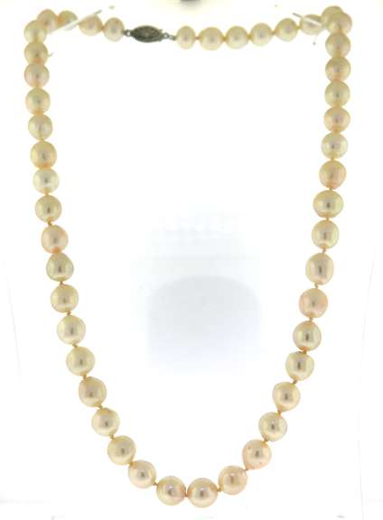Elegant Peach Baroque Pearl Necklace