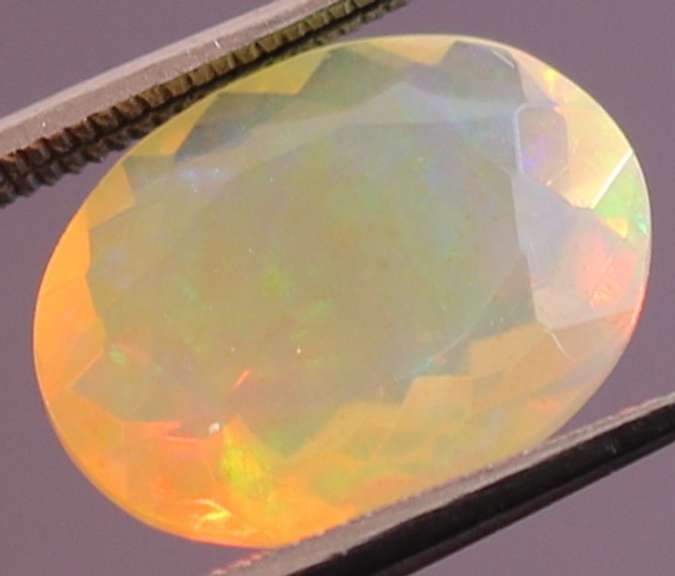 Captivating 2.54ct semi black Jelly Opal