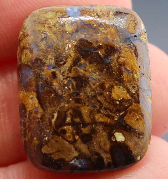 Liquid luster 27.56ct Boulder Opal