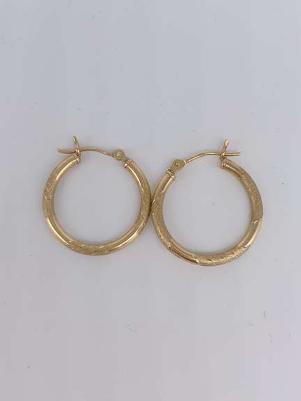 14kt Solid Yellow Gold Hoop Earrings