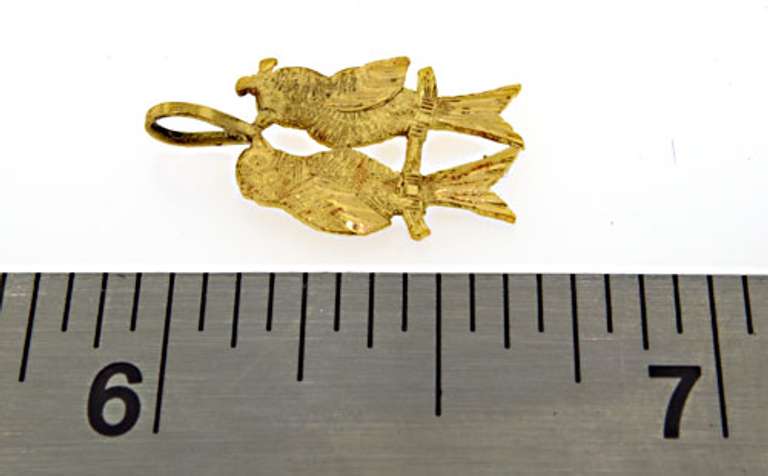 Cute 14kt Lovebird Pendant