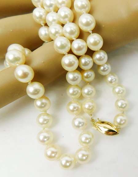 High Quality 26 IN Pearl Necklace, 14K Clasp