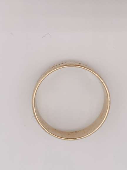 14kt Solid Yellow Gold Wedding Band- Size 11