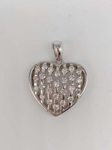 14kt White Gold & Diamond Pendant