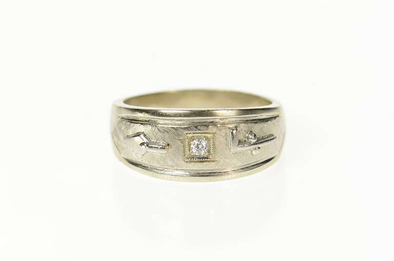 14K White Gold Men's Diamond Retro Ornate Wedding Band Ring