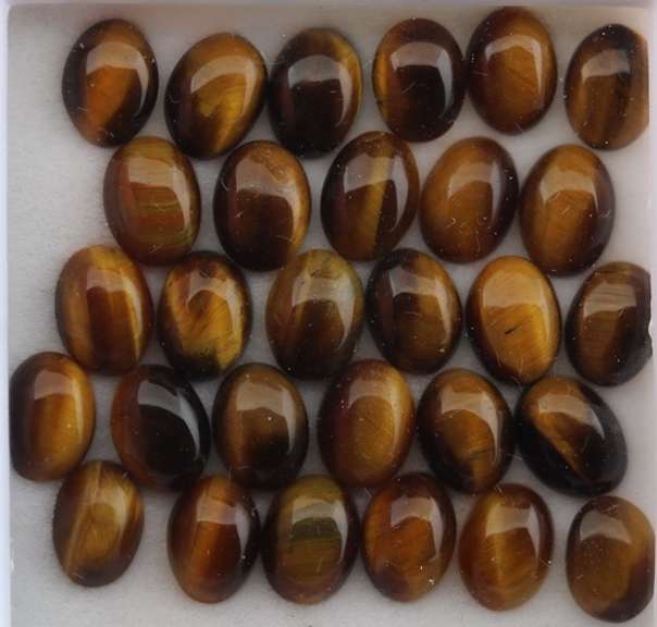 Untreated 32.26ct full cats eye Tigers Eye set