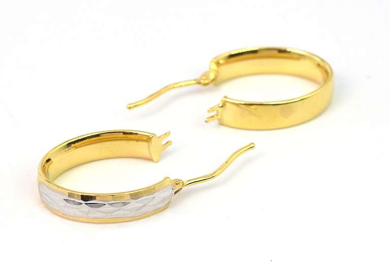Etched Elongated Hoops in 2-Tone 14KT Gold