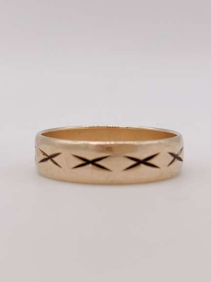14kt Solid Yellow Gold Wedding Band- Size 11