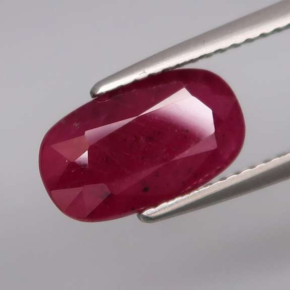 Elegant 3.08ct blood red unheated Winza Ruby