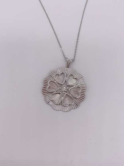 14kt Solid White Gold Pendant Necklace