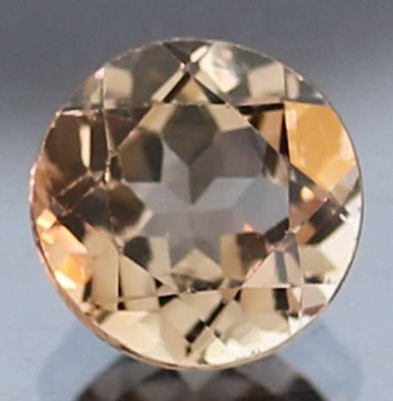 Heated only! 3.42ct champagne Topaz solitaire