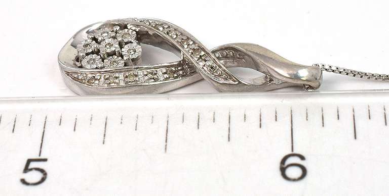 Classy Twisted Diamond Chip Necklace in Sterling Silver