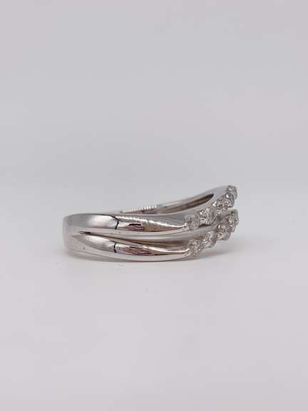 14kt Gold & Diamond Ring