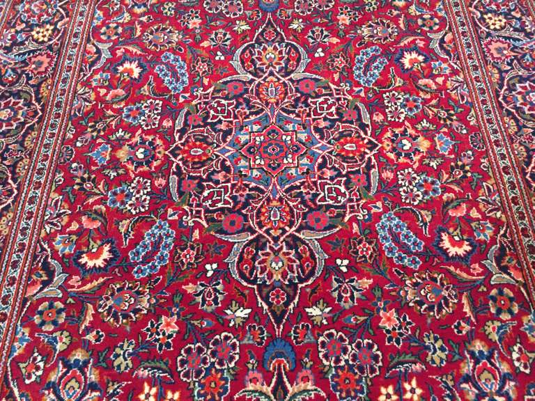 AUTHENTIC  VINTAGE PERSIAN KASHAN 4'.4" X 7'.7"