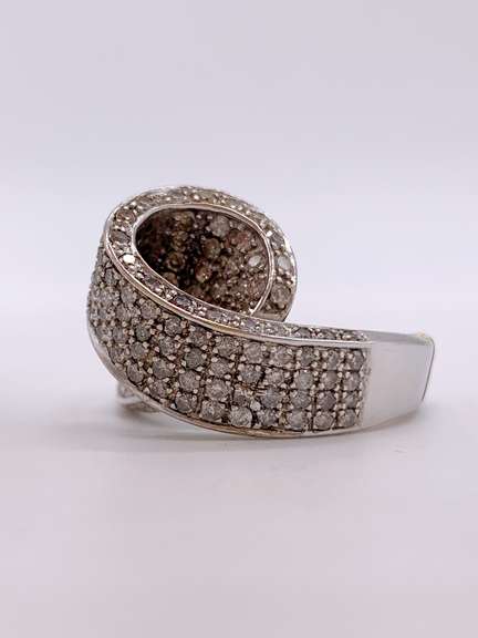 14kt Gold & Diamond Ring