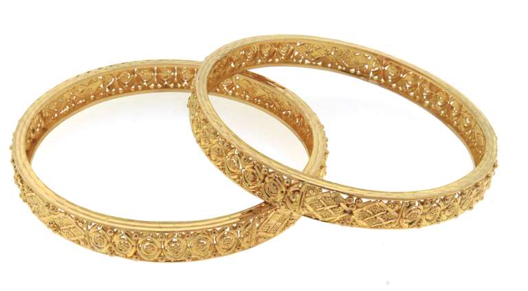 Traditional 22kt Pair of Bangle Bracelets