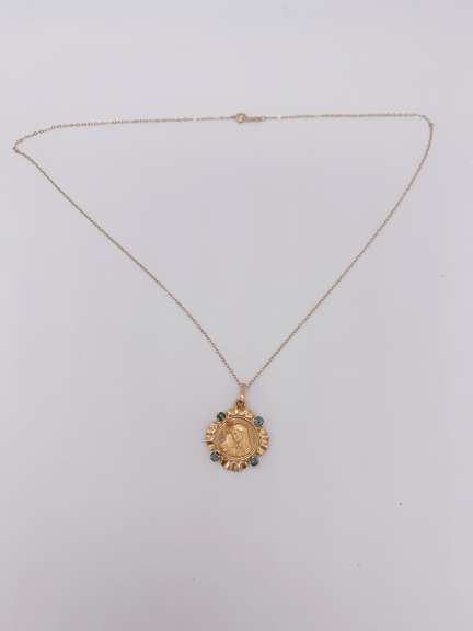 14kt Yellow Gold Pendant Necklace