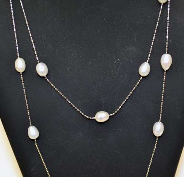 White Pearl Station Necklace