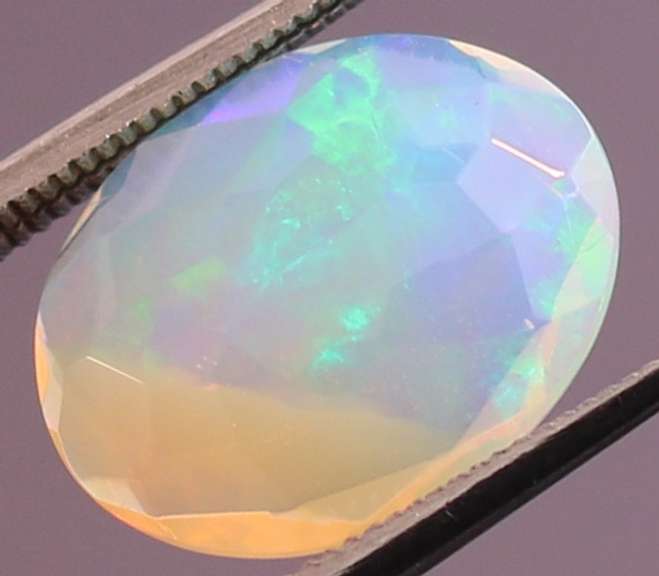 Snow white! Floral block pattern 2.61ct Welo Opal