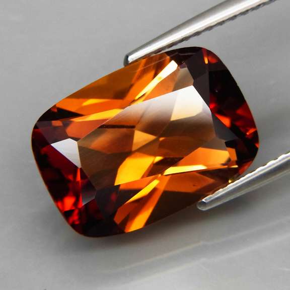 Stunning 8.21ct eye clean Imperial Topaz