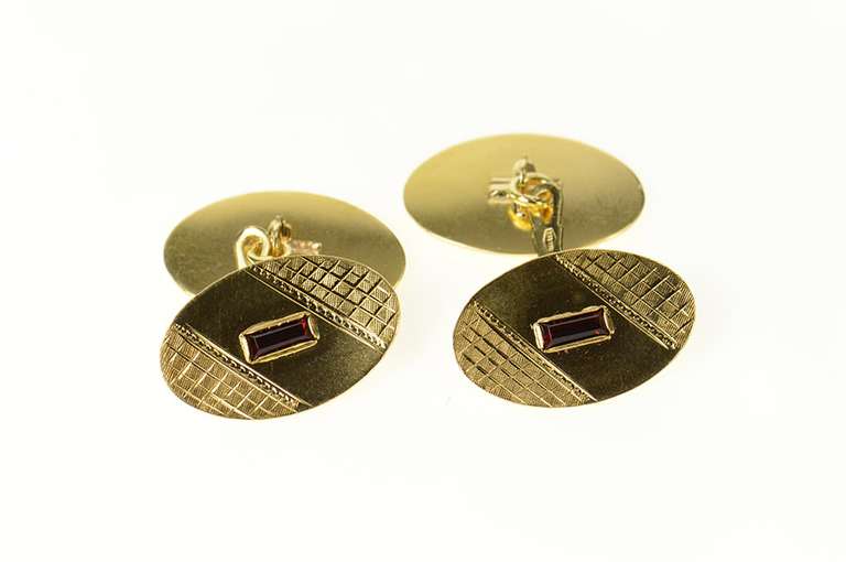 18K Yellow Gold Emerald Cut Syn. Ruby Retro Oval Men's Cuff Links