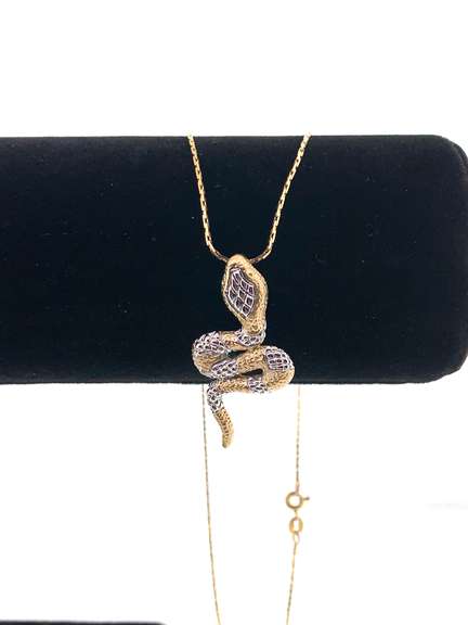 14KT TWO TONE SNAKE PENDANT ON CHAIN
