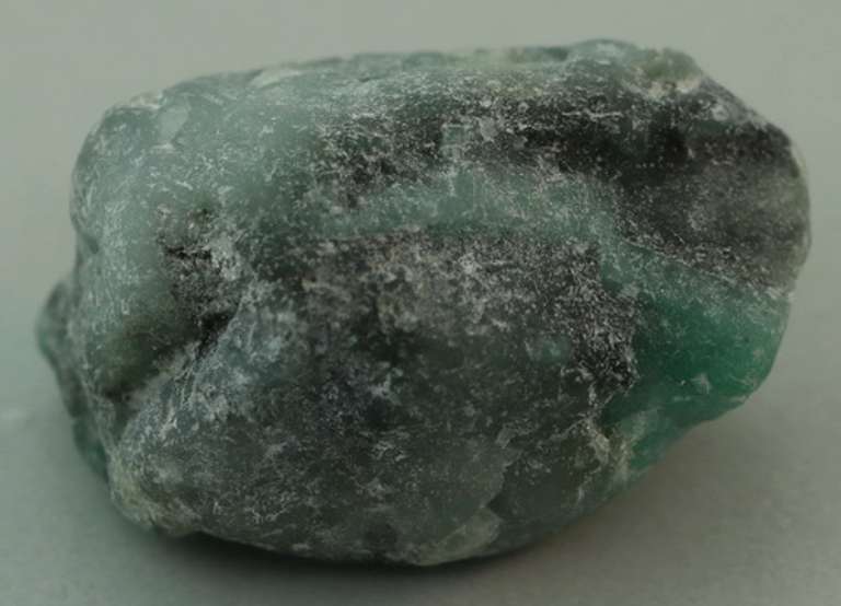 Gorgeous 21.06ct raw Emerald in matrix