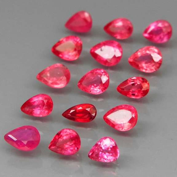Amazing! 4.01ct hot pink Songean Sapphire set