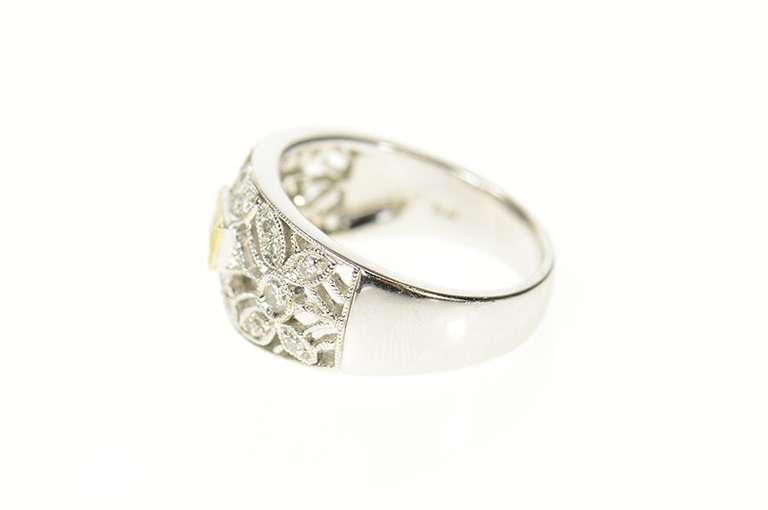 18K White Gold Emerald Diamond Floral Statement Band Ring