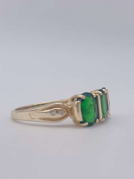 14kt Gold Peridot & Diamond Cocktail Ring