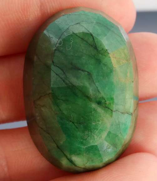 Large 147.3ct forest green Emerald