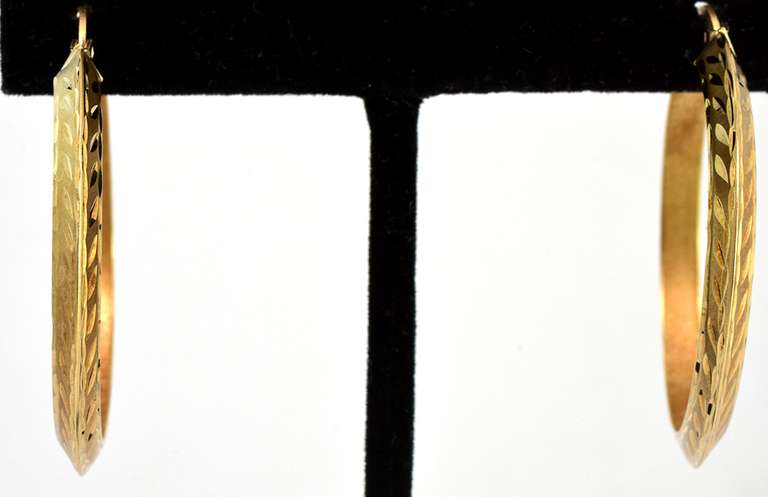 Glittering Textured Hoop Earrings in 14KT Yellow Gold