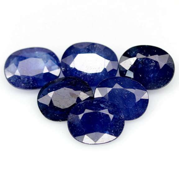 11.58ct cobalt blue Sapphire set from Madagascar