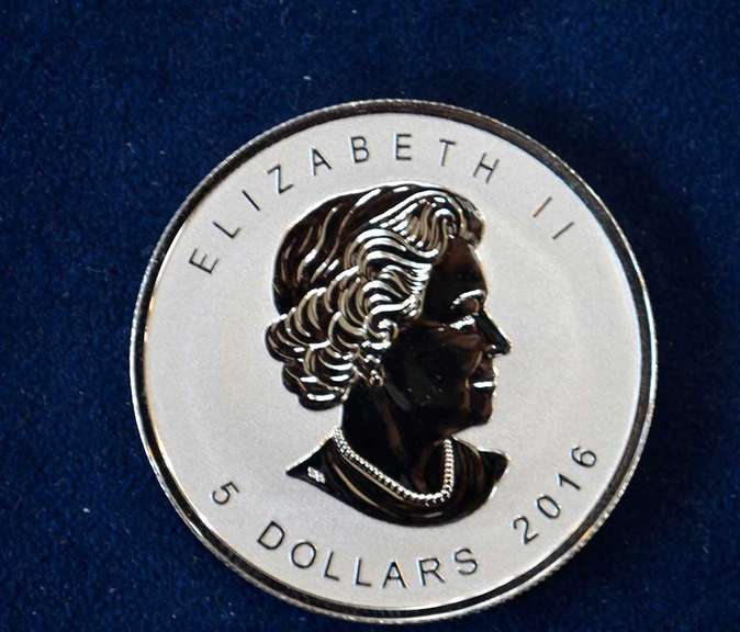 2016 Reverse Proof Panda  Privy Mark 5 Dollar Canada 1 OZ Silver Coin