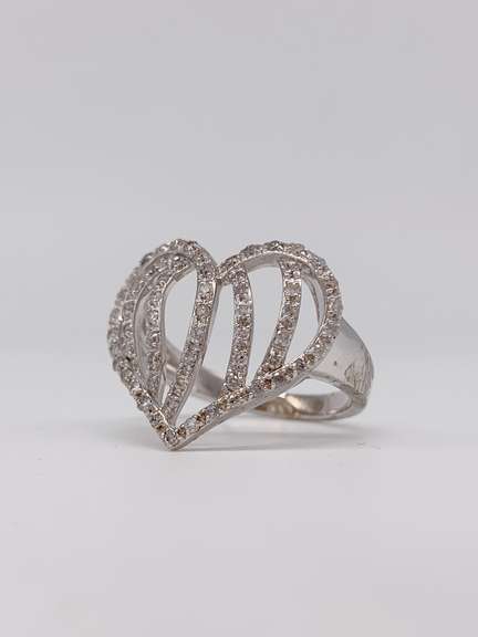 14kt Gold & Diamond Ring