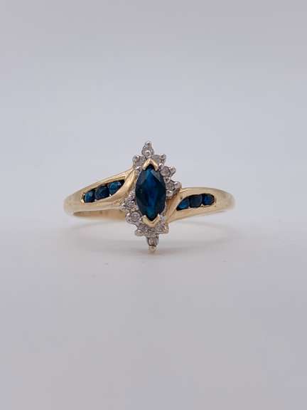 14kt Gold, Blue Sapphire, & Diamond Cocktail Ring