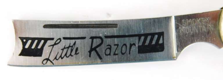 Vintage Smokey Mountain Little Razor