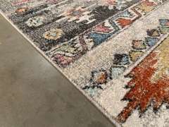 STUNNING MODERN DESIGN  RUG 6x8