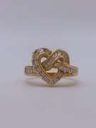 Stunning 18kt Gold Diamond Heart Cocktail Ring