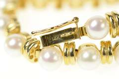 14K Yellow Gold Pearl Classic Grooved Link Statement Bracelet