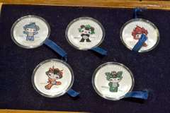 2008 Bejing Olympic Character 1oz Coins