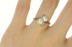 14K White Gold Classic 1940's Pearl Diamond Accent Bypass Ring