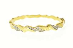 18K Yellow Gold Retro Wavy Diamond Oval Bangle Bracelet