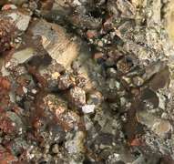 Large multi-crystal 1,290.5ct naturally entwined Pyrite