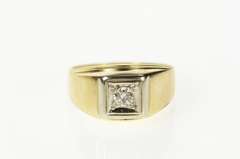14K Yellow Gold Men's Diamond Solitaire Squared Wedding Ring